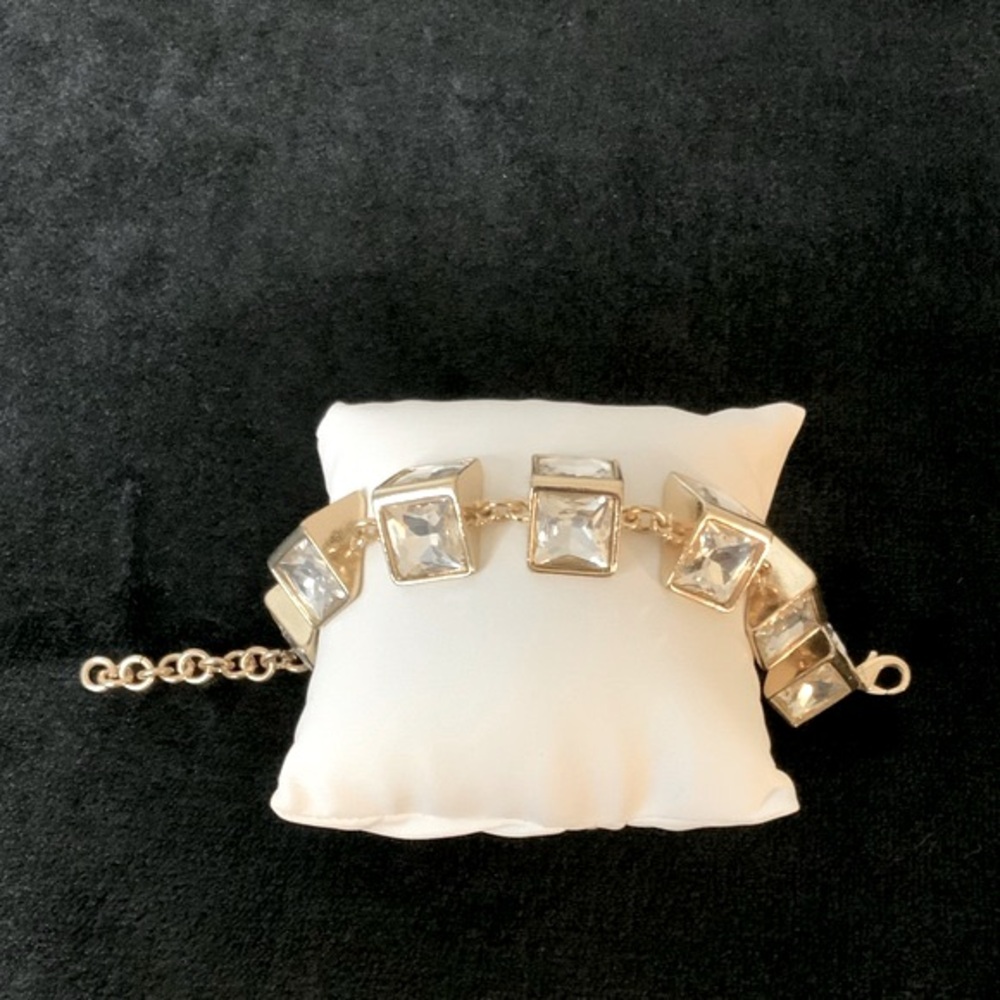 Women’s Gold and Jeweled Fashion Bracelet - Picture 6 of 7